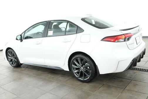 Wind Chill Pearl 2026 Toyota Corolla XSE