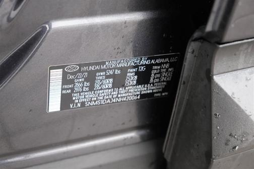 2022 Hyundai SANTA FE SE