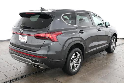 2022 Hyundai SANTA FE SE
