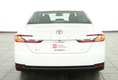 Ice Cap 2025 Toyota Camry LE