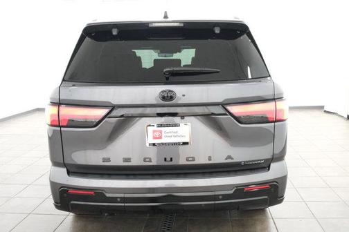 2025 Toyota Sequoia Platinum