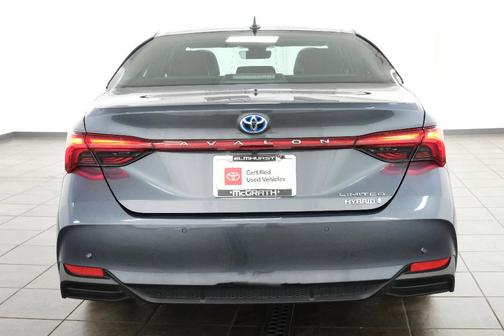 2021 Toyota Avalon Hybrid Limited