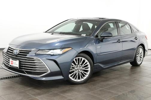 2021 Toyota Avalon Hybrid Limited