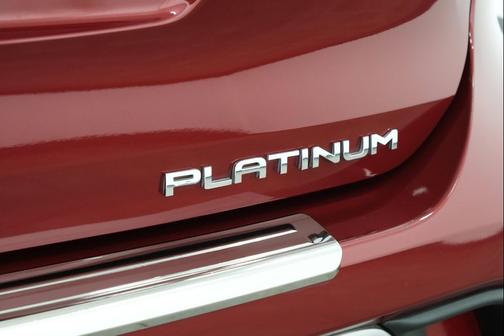 Ruby Flare Pearl 2021 Toyota Highlander Platinum