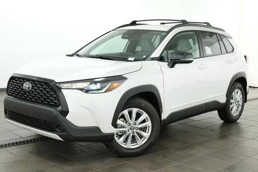2025 Toyota Corolla Cross LE