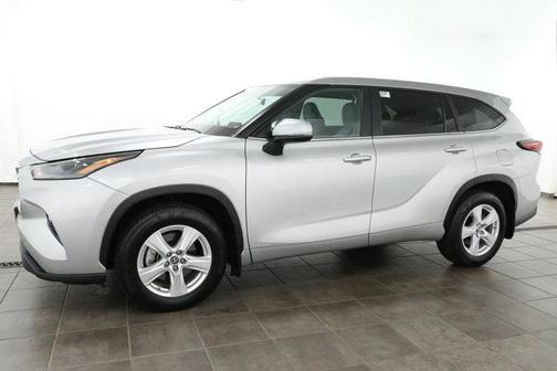 2024 Toyota Highlander Hybrid LE