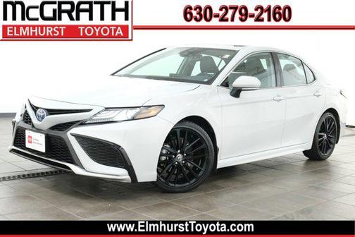 2024 Toyota Camry Hybrid SE