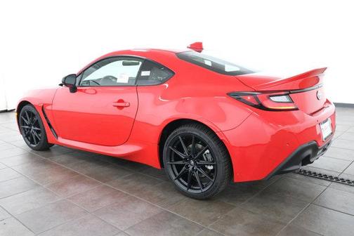 2025 Toyota GR86 Premium