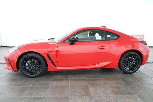 2025 Toyota GR86 Premium