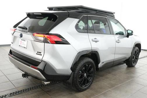 2024 Toyota RAV4 Hybrid SE