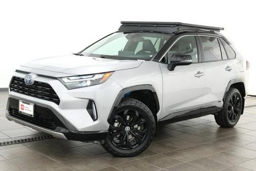 2024 Toyota RAV4 Hybrid SE
