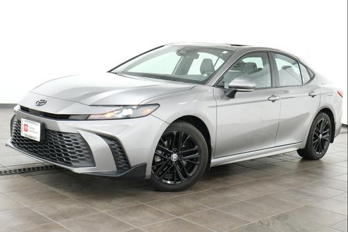 Heavy Metal 2025 Toyota Camry SE