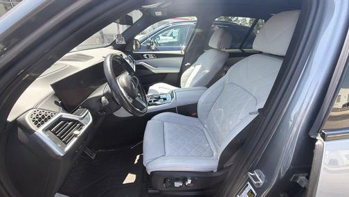 Skyscraper Grey Metallic 2024 BMW X5 xDrive40i