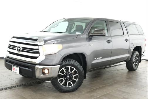 Magnetic Gray Metallic 2016 Toyota Tundra SR5
