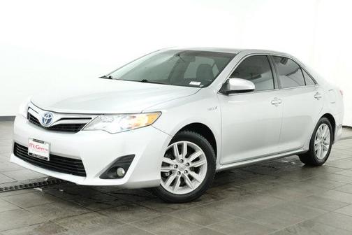 2014 Toyota Camry Hybrid LE