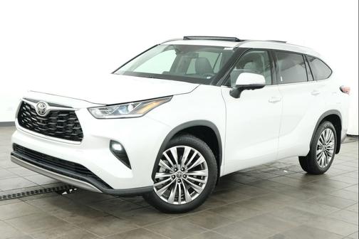 Wind Chill Pearl 2026 Toyota Highlander Platinum