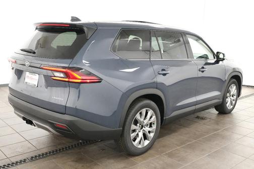 2025 Toyota Grand Highlander LIMITED