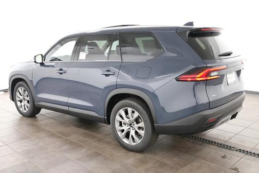 2025 Toyota Grand Highlander LIMITED