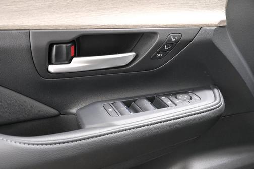 2025 Toyota Grand Highlander LIMITED