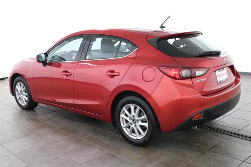 2016 Mazda Mazda3 i Sport