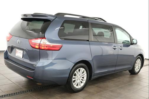 Shoreline Blue Pearl 2015 Toyota Sienna XLE