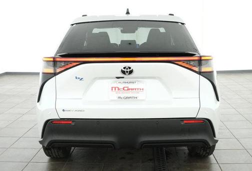 Wind Chill Pearl 2026 Toyota bZ XLE