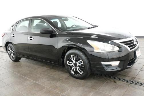 Super Black 2013 Nissan Altima 2.5 S