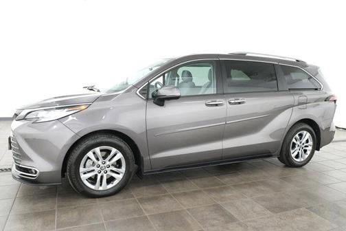 Predawn Gray Mica 2023 Toyota Sienna Limited