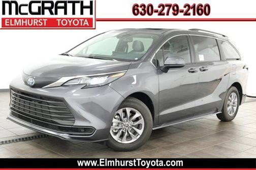 2025 Toyota Sienna LE