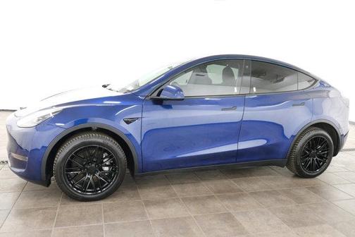 2023 Tesla Model Y Long Range Dual Motor All-Wheel Drive