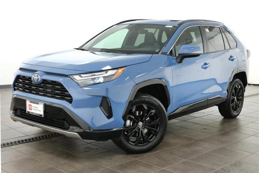 2024 Toyota RAV4 Hybrid SE