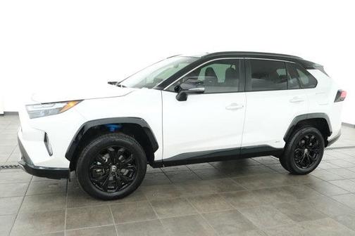 2024 Toyota RAV4 Hybrid SE