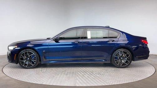 2022 BMW 750 i xDrive