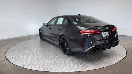 Dark Graphite Metallic 2025 BMW M5 Base