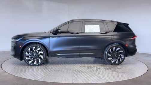 2025 Lincoln Nautilus Reserve