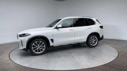 2026 BMW X5 PHEV xDrive50e