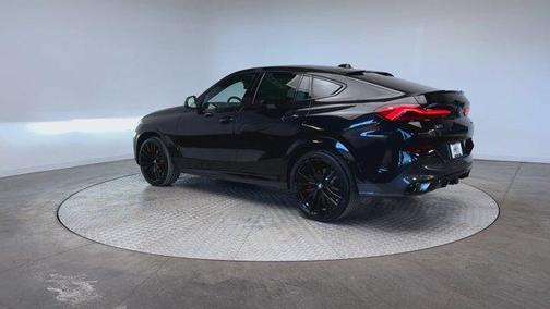 2024 BMW X6 xDrive40i