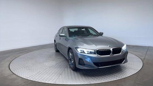 2025 BMW 330 i xDrive