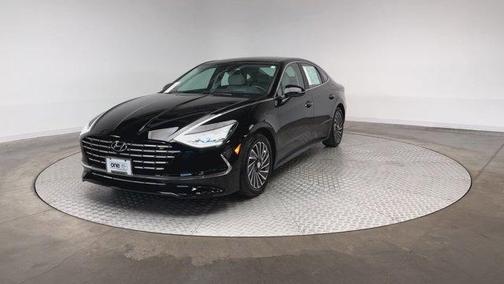 2023 Hyundai SONATA Hybrid Limited