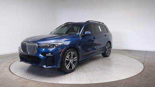 2022 BMW X7 xDrive40i