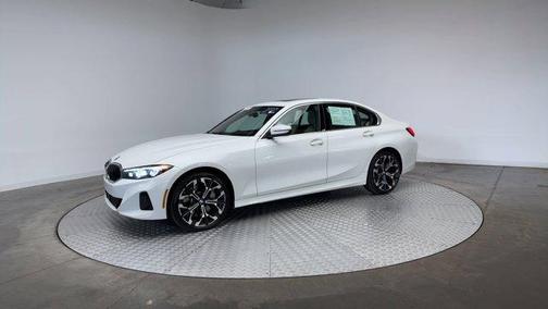2025 BMW 330 i xDrive