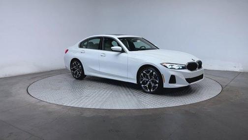 2025 BMW 330 i xDrive