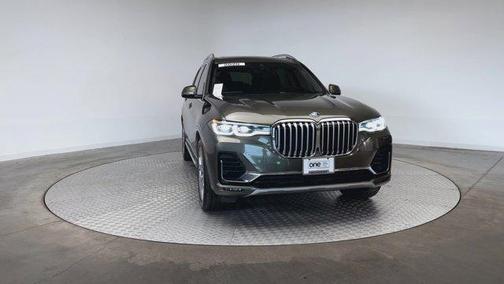 2020 BMW X7 xDrive40i