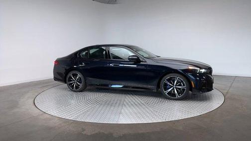 2024 BMW 530 i xDrive