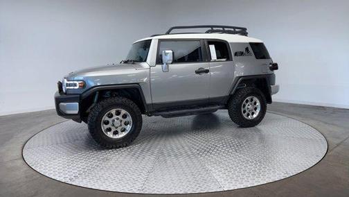 2011 Toyota FJ Cruiser Base