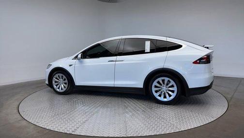 2016 Tesla Model X 90D