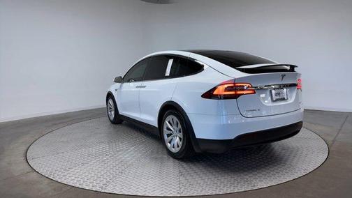 2016 Tesla Model X 90D