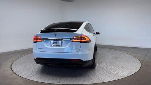 2016 Tesla Model X 90D