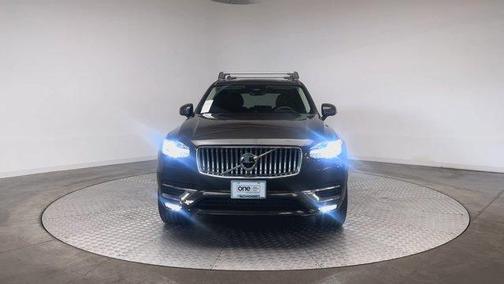2023 Volvo XC90 B6 Ultimate 7-Seater