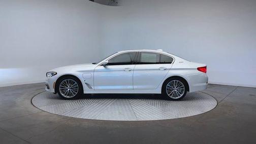 2019 BMW 530e xDrive iPerformance